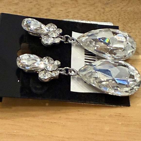 Clear Crystal Rhinestone Pear Drop Dangle Earrings Bridal Pageant Prom Party NEW - Picture 7 of 9
